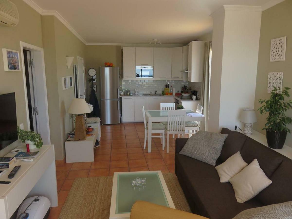 Sweden Apartment - Top Floor One Bedroom With Sea Views - Rs Lagos Exterior photo